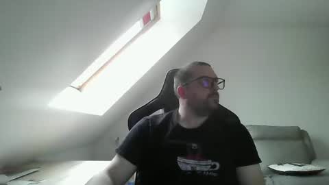 breton online show from 25, 1, 2025