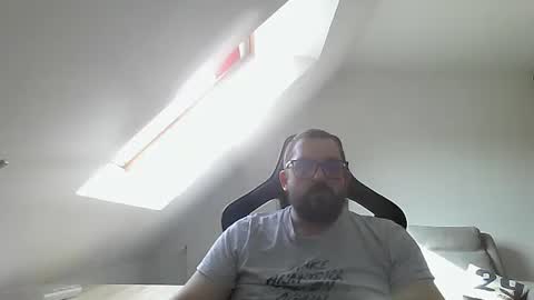 breton online show from 24, 2, 2025