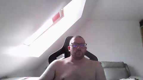 breton online show from 10, 9, 2025