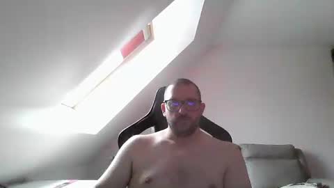 breton online show from 14, 9, 2025