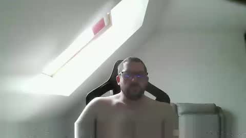 breton online show from 29, 10, 2025