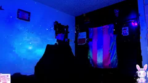   online show from 5, 4, 2026