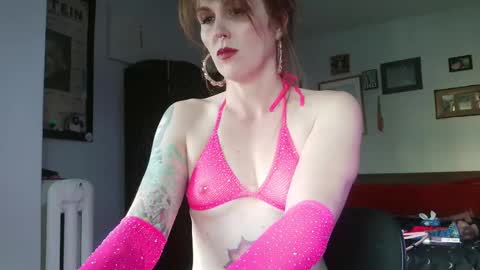 mamafoxxx911 online show from 3, 10, 2025