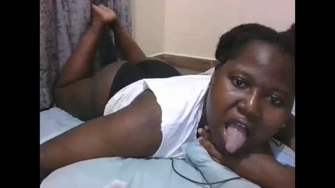 mamasita2023 online show from 30, 1, 2025