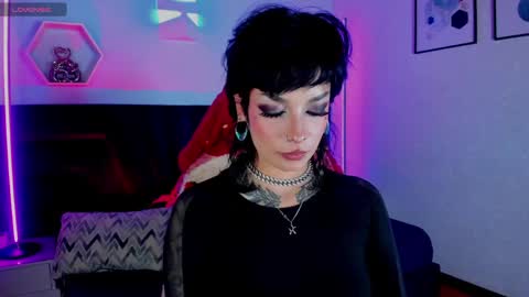Snapshot of mamushka_ chatting on 7, 5, 2026 online show from 7, 5, 2026