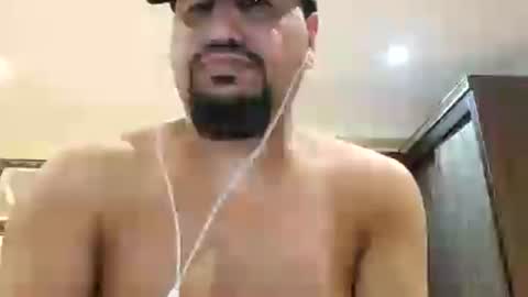 Snapshot of man_new chatting on 17, 6, 2026 Man new online show from 17, 6, 2026