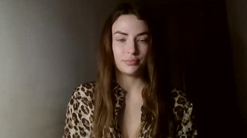 MandiBrooks online show from 25, 11, 2025