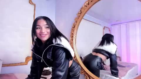 Snapshot of manelyk_evanss chatting on 17, 7, 2026 manelyk_evanss online show from 17, 7, 2026