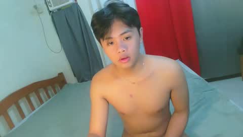 Snapshot of manhattan_men18 chatting on 1, 10, 2025 JM18 online show from 1, 10, 2025