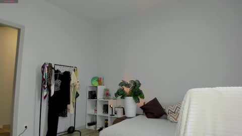 Snapshot of manita_misti chatting on 11, 10, 2025 Manita online show from 11, 10, 2025