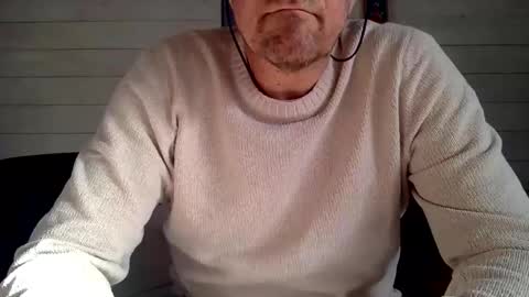 Snapshot of manpower2012 chatting on 1, 1, 2025 Manpo online show from 1, 1, 2025