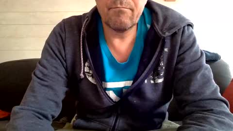 Snapshot of manpower2012 chatting on 14, 9, 2025 Manpo online show from 14, 9, 2025