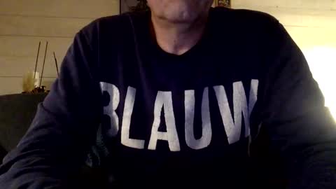 Snapshot of manpower2012 chatting on 8, 6, 2026 Manpo online show from 8, 6, 2026