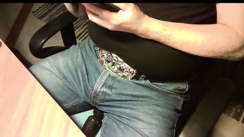 Snapshot of manswed chatting on 3, 1, 2025 manswed online show from 3, 1, 2025