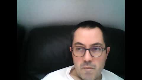 manu5933 online show from 10, 1, 2025