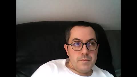 manu5933 online show from 7, 2, 2025