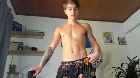 manucute 23  online show from 8, 1, 2026