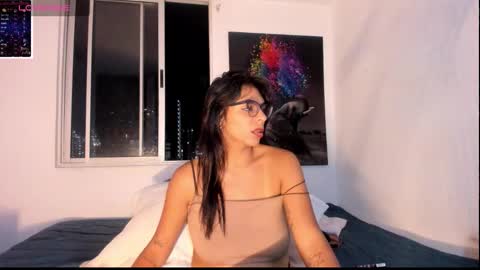 Snapshot of manuela_jaramillo chatting on 26, 10, 2025 manuela_jaramillo online show from 26, 10, 2025
