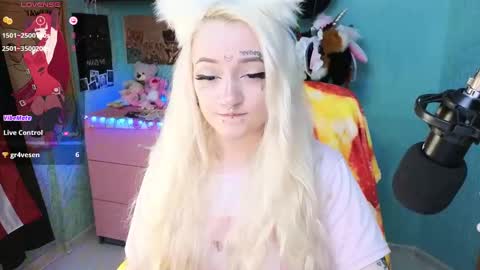 Snapshot of manuela_unicorn chatting on 9, 1, 2025 Manuela online show from 9, 1, 2025