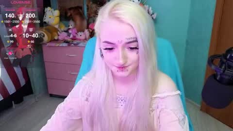 Snapshot of manuela_unicorn chatting on 7, 2, 2025 Manuela online show from 7, 2, 2025