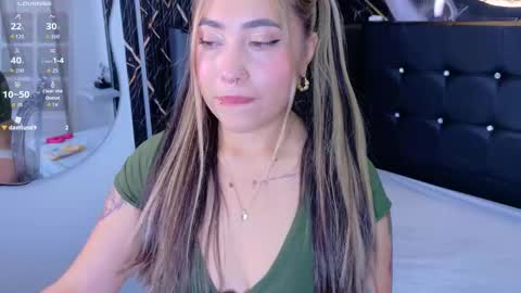 Snapshot of manuelaveelez chatting on 5, 2, 2026 Manuela online show from 5, 2, 2026