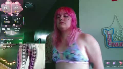 Maple online show from 30, 1, 2025