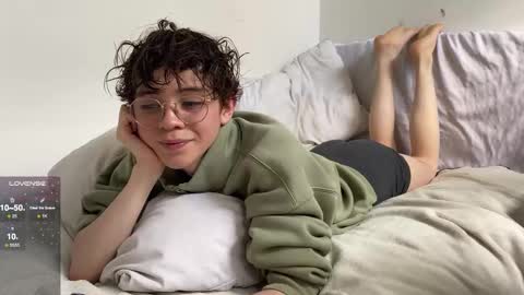 Maple online show from 17, 2, 2025