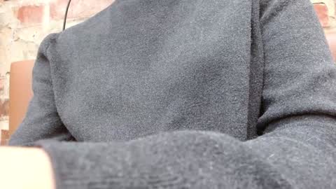   online show from 4, 2, 2025