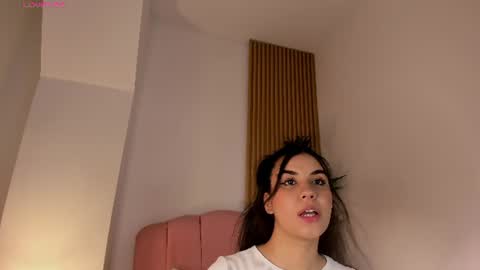 Snapshot of mara_betancurt chatting on 14, 6, 2026 Mara online show from 14, 6, 2026