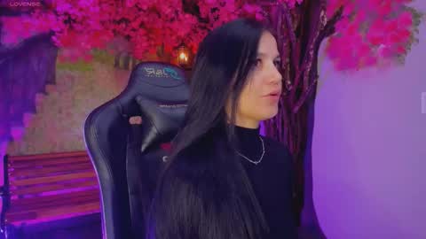 Mara Hanson online show from 6, 1, 2026