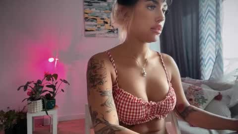 Marakuia online show from 7, 10, 2025