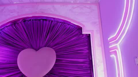 maralinette22 online show from 12, 10, 2025