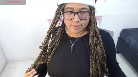 Mara Silk online show from 17, 12, 2025