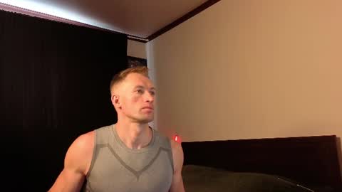 Snapshot of marc105100 chatting on 1, 7, 2026 alex marvelxx online show from 1, 7, 2026