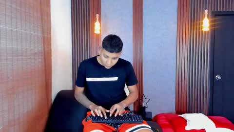 Snapshot of marc_scott_ chatting on 27, 2, 2026 Marc online show from 27, 2, 2026