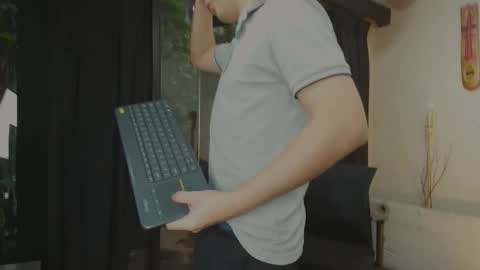 marcovitto online show from 4, 10, 2025