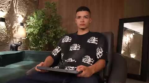Snapshot of marcoyethan chatting on 3, 7, 2026 Marco and Ethan online show from 3, 7, 2026