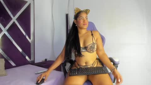 Marcy Gomez online show from 4, 4, 2026