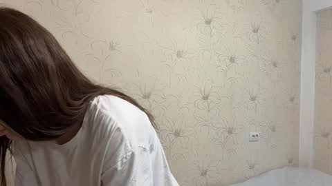 Snapshot of margaretawieczorek chatting on 27, 5, 2026 Emily online show from 27, 5, 2026
