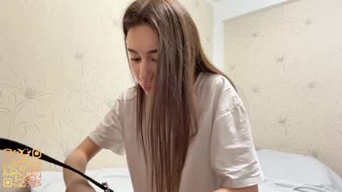 Snapshot of margaretawieczorek chatting on 28, 5, 2026 Emily online show from 28, 5, 2026