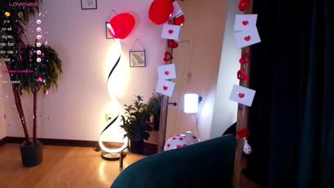 Margo online show from 13, 2, 2025