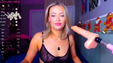 Snapshot of margohotty chatting on 25, 12, 2024 Margo for you online show from 25, 12, 2024