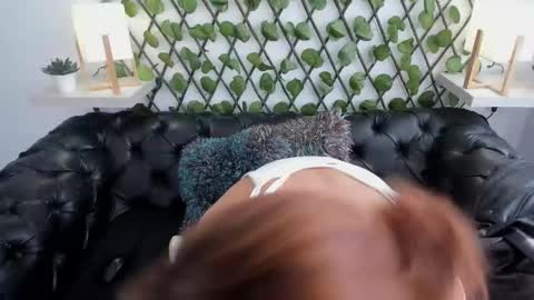 Snapshot of margot_whisper chatting on 5, 2, 2025 Margot online show from 5, 2, 2025