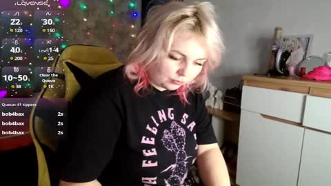 Mari online show from 12, 2, 2025