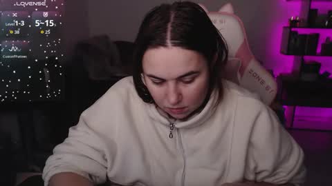 mari moore online show from 18, 11, 2025