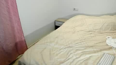 Snapshot of maria_mad chatting on 10, 10, 2025 Itslablonde online show from 10, 10, 2025