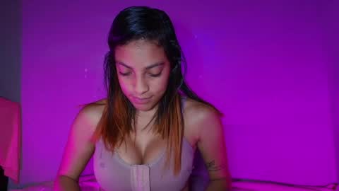 Snapshot of maria_rosee chatting on 27, 4, 2026 ELI online show from 27, 4, 2026