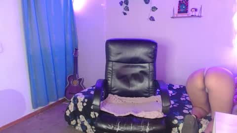 mariaajuana_ online show from 24, 2, 2025