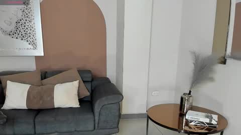 MARIA HERRERA  online show from 13, 3, 2026