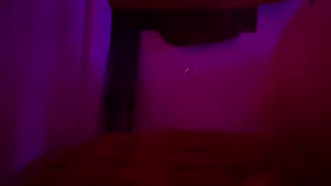 Snapshot of mariahjsav95 chatting on 20, 10, 2025 MariahJade95 online show from 20, 10, 2025